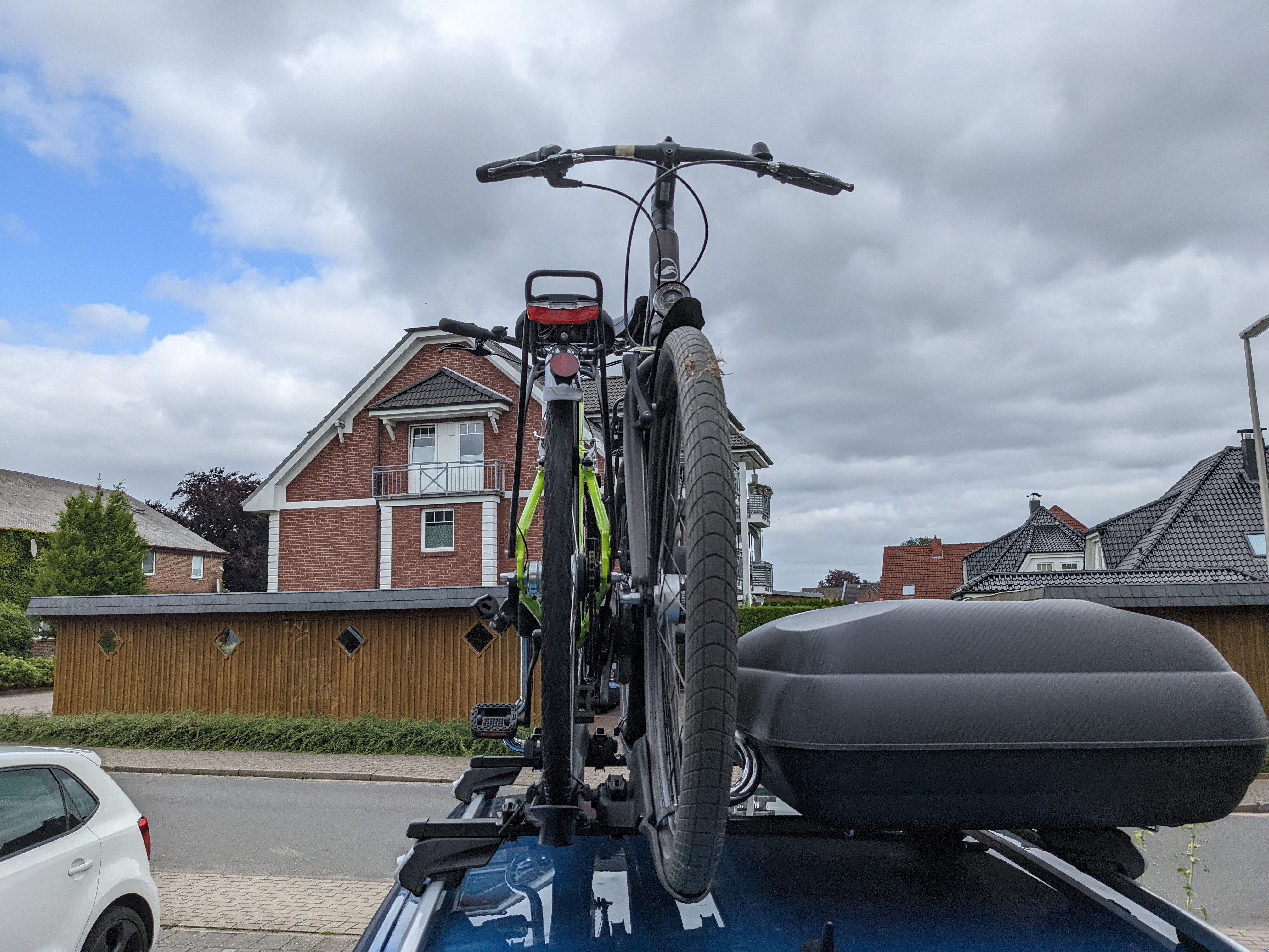 Fahrradträger von MontBlanc (3 Stück) für Auto-Dachträger